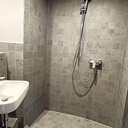 Flakturm Apartamento *